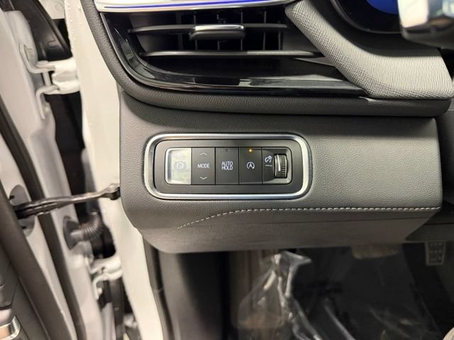 Certified 2026 Buick Enclave Preferred FWD image 19