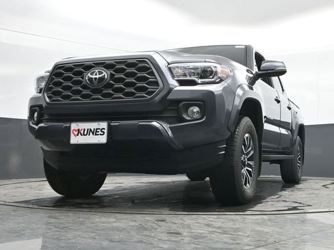 Used 2023 Toyota Tacoma TRD Sport image 46
