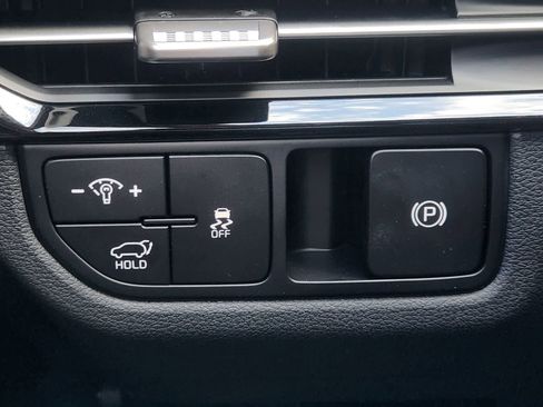 New 2026 Kia Sportage EX FWD image 19