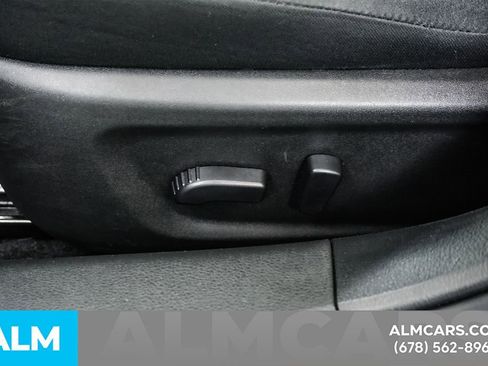 Used 2025 Nissan Altima 2.5 SV image 31