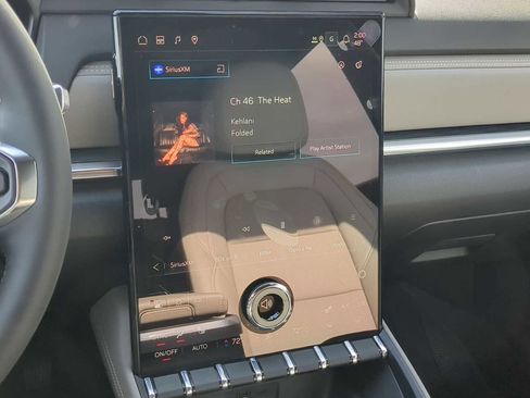 New 2026 GMC Terrain Elevation w/ Elevation Premium Package image 19