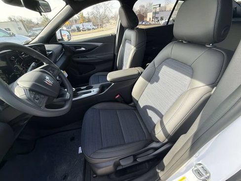 New 2026 Buick Envista Sport Touring FWD image 11