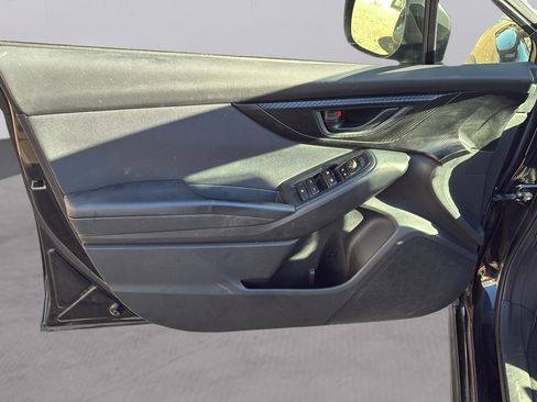 Used 2018 Subaru Crosstrek 2.0i Premium w/ Eyesight System image 20