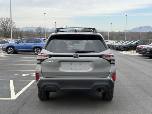 Certified 2025 Subaru Forester Premium w/ Convenience Package #1 image 10