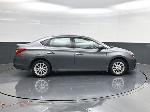 Used 2018 Nissan Sentra S w/ Appearance Package image 2