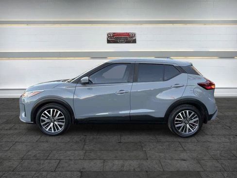 Used 2021 Nissan Kicks SV FWD image 4