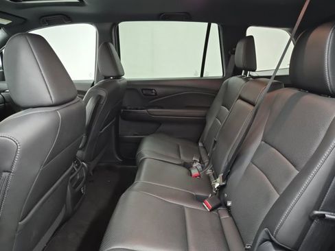 Certified 2023 Honda Passport EX-L image 17