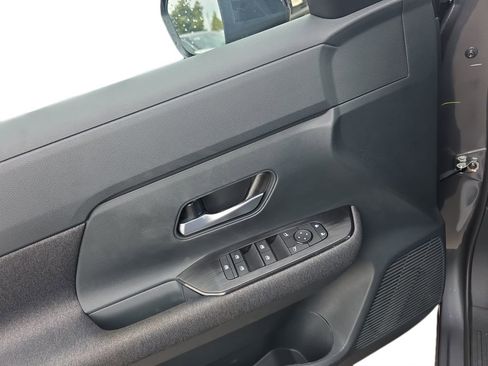 New 2026 Nissan Kicks SV w/ Cold Weather Package image 17