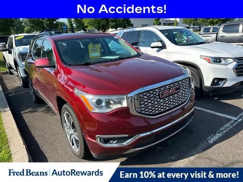 Used 2017 GMC Acadia Denali w/ Technology Package AWD/4WD image 1