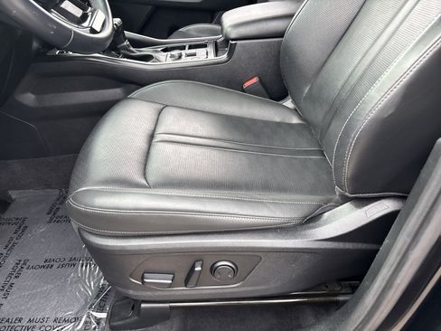 Certified 2024 Kia Sorento S AWD/4WD image 19