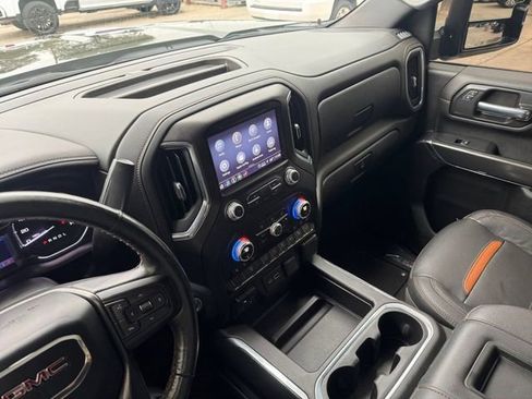 Certified 2022 GMC Sierra 2500 AT4 image 12