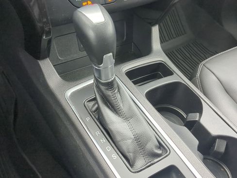 Used 2018 Ford Escape Titanium image 36