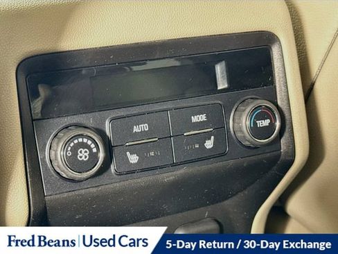 Used 2019 GMC Acadia Denali w/ Technology Package AWD/4WD image 34