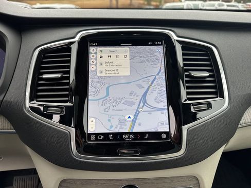 Used 2024 Volvo XC90 B6 Plus w/ Protection Package Premier image 24