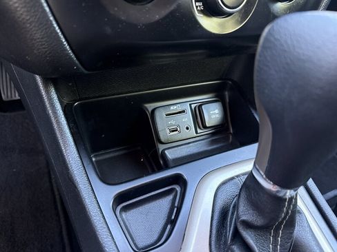 Used 2014 Jeep Cherokee Sport FWD image 33