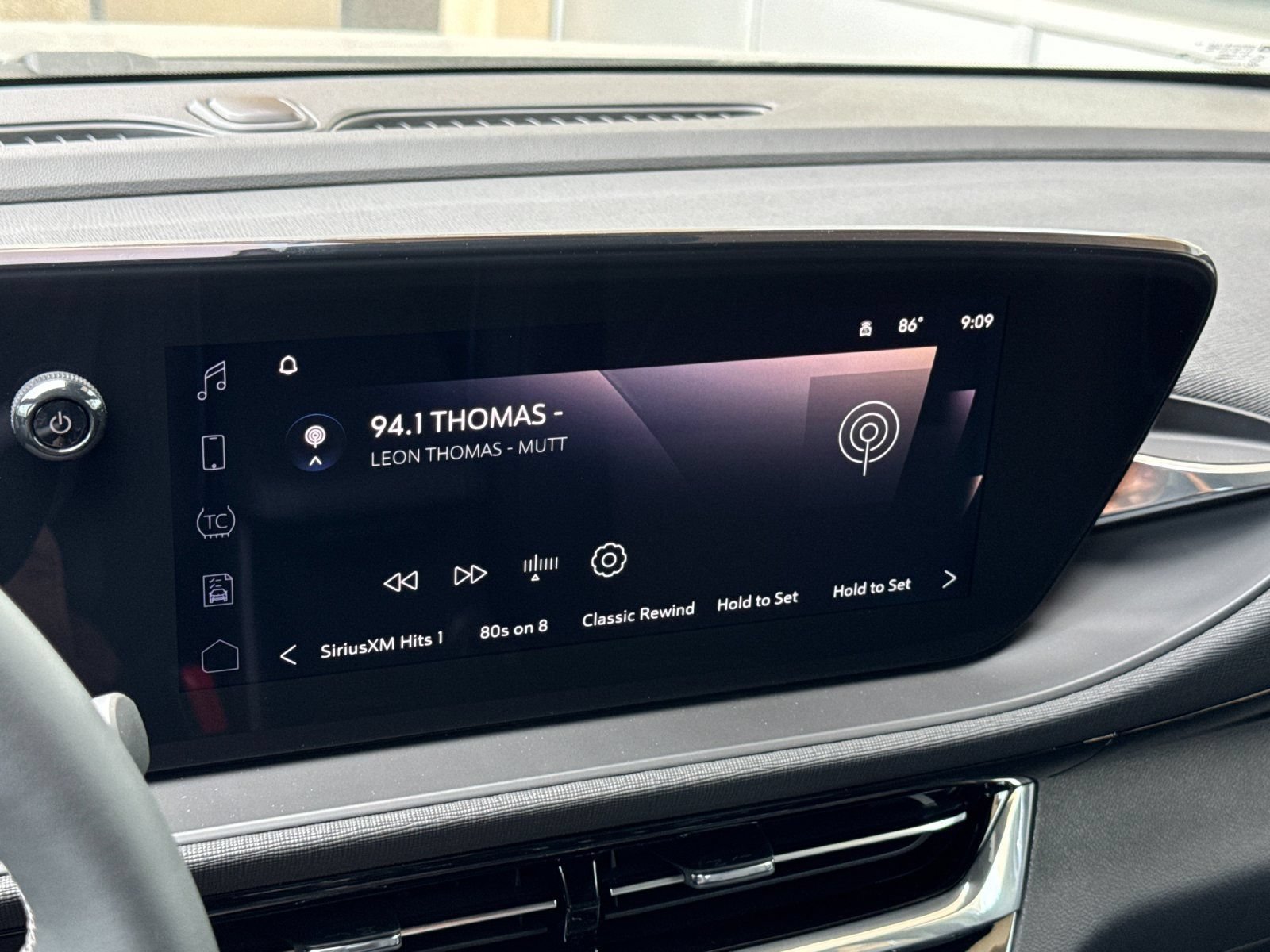 New 2026 Buick Envista Sport Touring w/ Convenience I Package FWD image 18