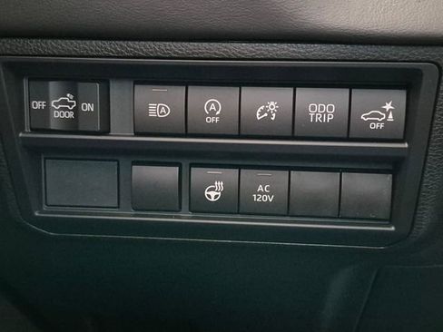 New 2026 Toyota Tundra Platinum AWD/4WD image 16