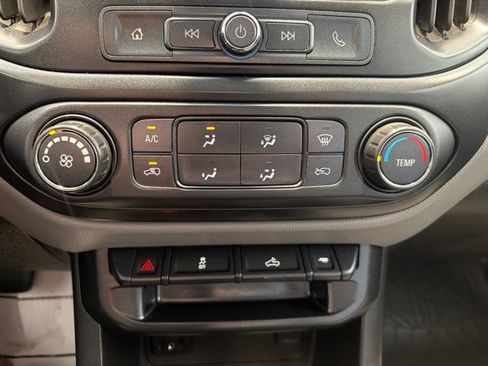Used 2019 Chevrolet Colorado W/T w/ WT Convenience Package AWD/4WD image 19