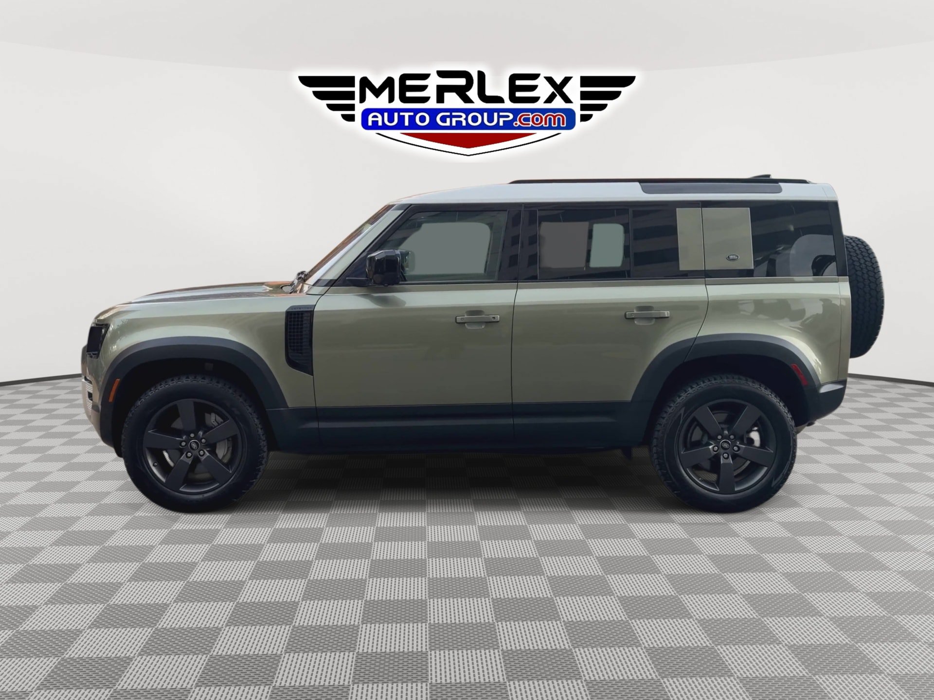 Used 2020 Land Rover Defender 110 SE AWD/4WD image 5