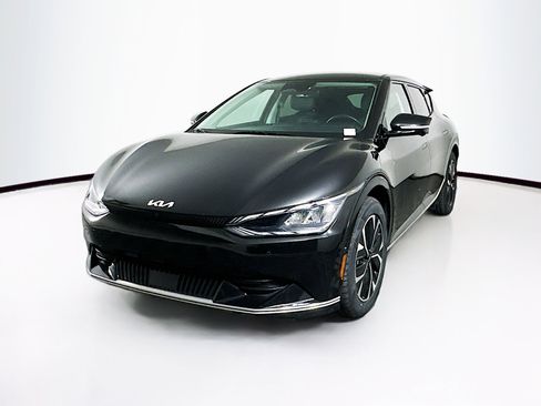 Used 2023 Kia EV6 Wind w/ Wind Technology Package image 3