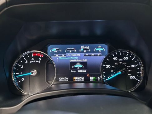 Certified 2022 Ford F450 Platinum w/ FX4 Off-Road Package AWD/4WD image 18