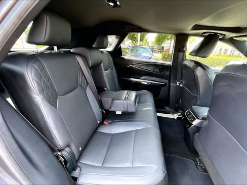 Used 2026 Lexus RX 350 Premium w/ Accessory Package (Z1) FWD image 20