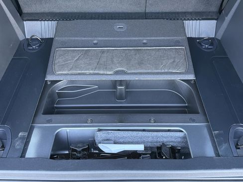 New 2025 Ford Bronco Badlands image 31