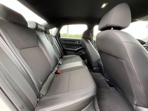 Used 2023 Honda Civic Sport image 26