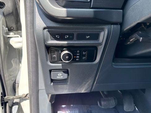 Certified 2024 Ford F150 XLT w/ Equipment Group 302A MID AWD/4WD image 19
