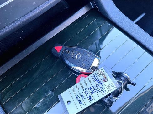 Used 2017 Mercedes-Benz GLE 350 4MATIC image 15