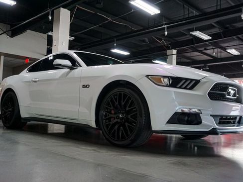 Used 2015 Ford Mustang GT Premium w/ GT Performance Package RWD image 2