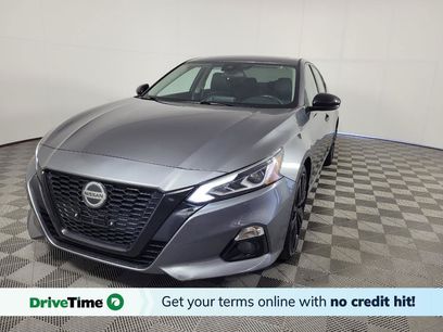 Used 2022 Nissan Altima 2.5 SR w/ Midnight Edition Package