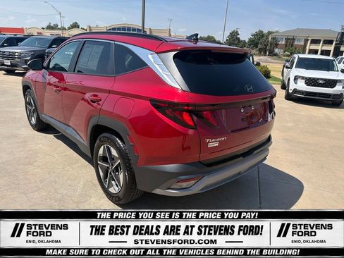 Used 2025 Hyundai Tucson SEL AWD/4WD image 11