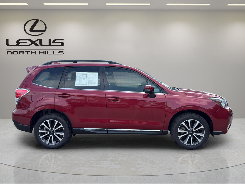 Used 2017 Subaru Forester 2.0XT Touring AWD/4WD image 5