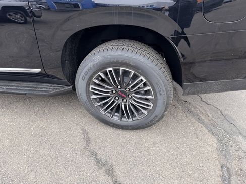 New 2026 GMC Yukon XL Elevation w/ Elevation Premium Package image 9