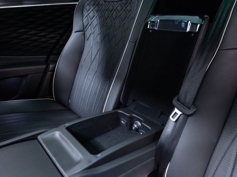 Used 2020 Bentley Flying Spur W12 AWD/4WD image 35