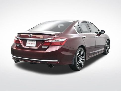 Used 2017 Honda Accord Sport Special Edition image 6