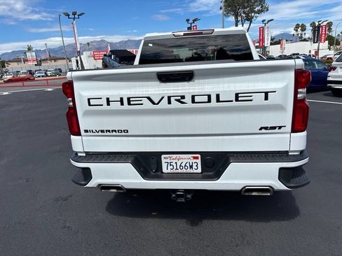 Used 2023 Chevrolet Silverado 1500 RST w/ Z71 Off-Road Package AWD/4WD image 5