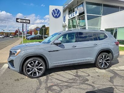New 2026 Volkswagen Atlas SEL Premium R-Line