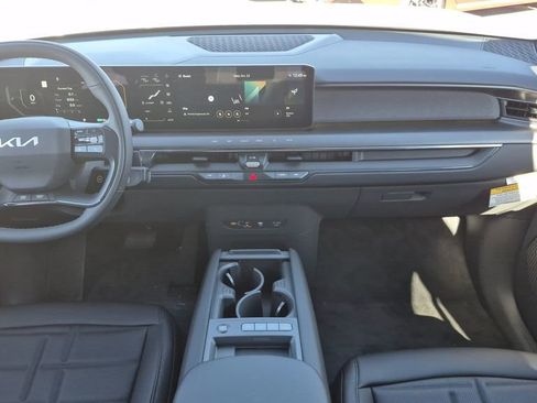 New 2026 Kia EV9 Land image 14