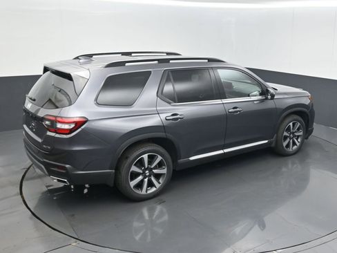 Used 2023 Honda Pilot Elite image 21