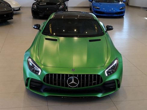 Used 2018 Mercedes-Benz AMG GT R image 18