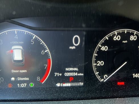 Used 2023 Honda Pilot EX-L image 8