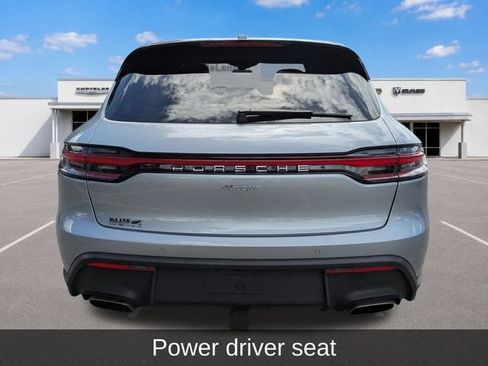 Used 2025 Porsche Macan AWD/4WD image 5