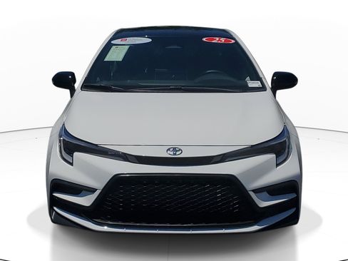 Certified 2025 Toyota Corolla FX w/ Convenience Package FWD image 2