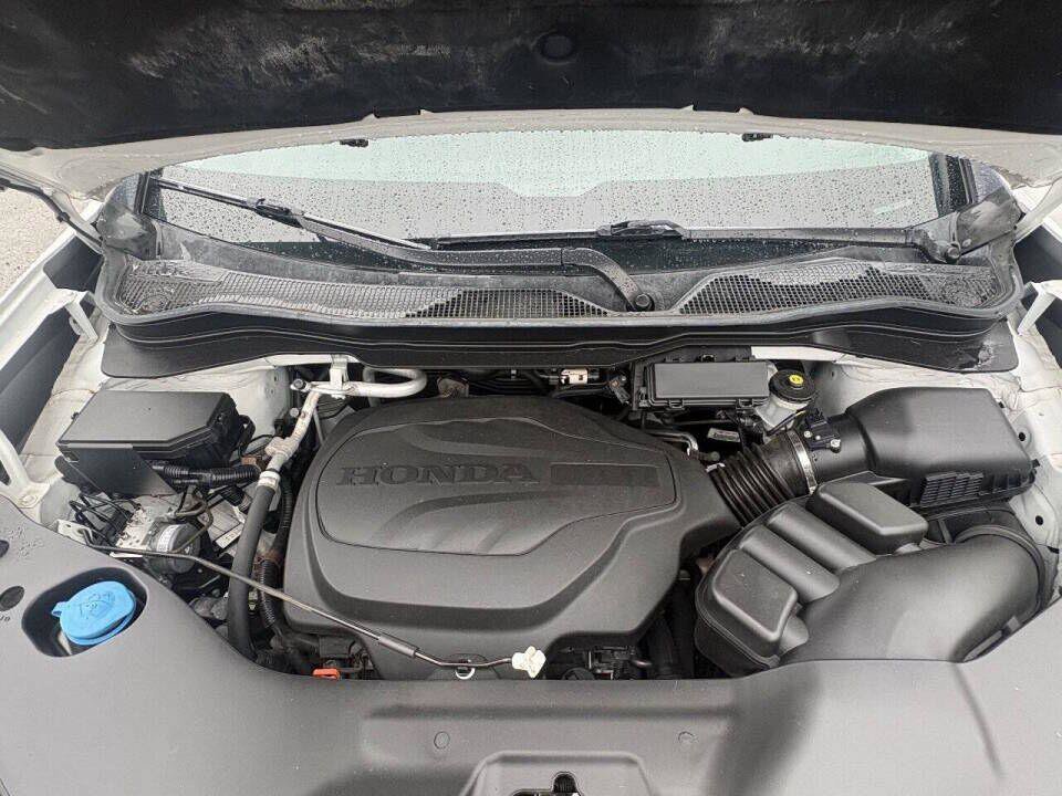 Used 2022 Honda Ridgeline Sport image 5