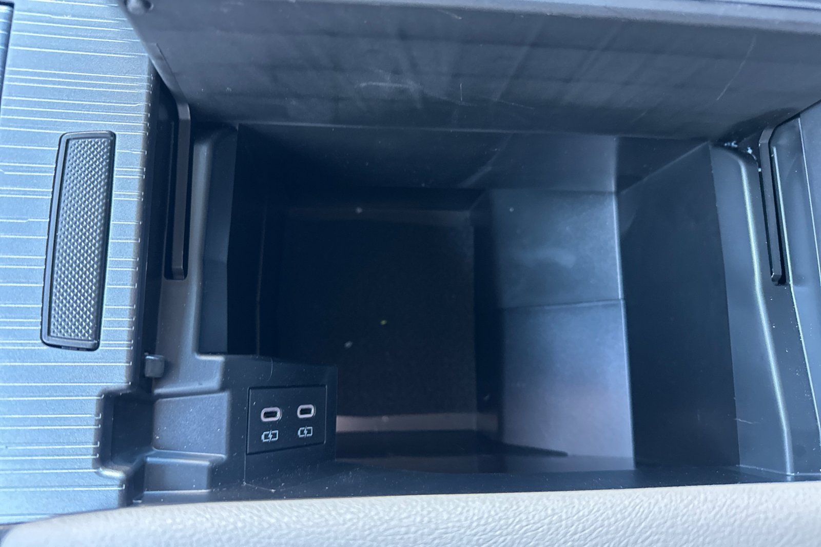 Certified 2026 Toyota Sienna LE FWD image 34