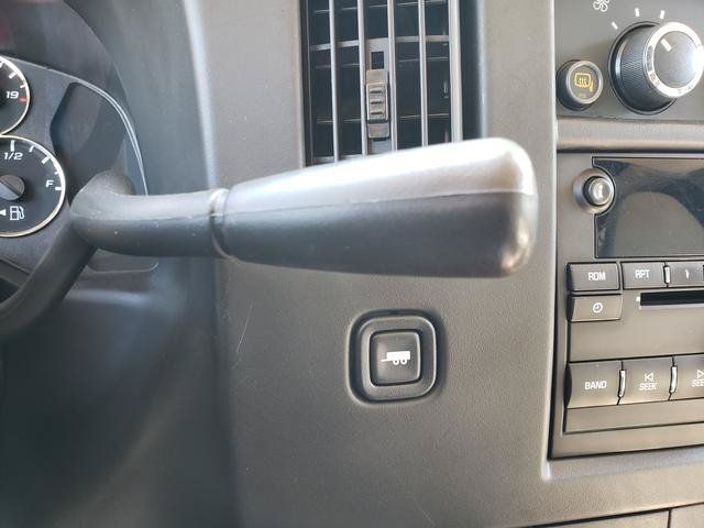 Used 2014 Chevrolet Express 1500 RWD image 20