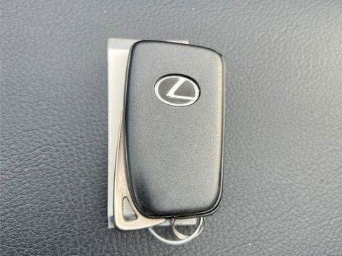 Used 2018 Lexus IS 300 AWD w/ Comfort Package image 32