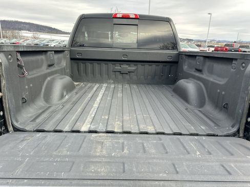 Used 2017 Chevrolet Silverado 1500 LTZ Z71 w/ Midnight Edition image 9